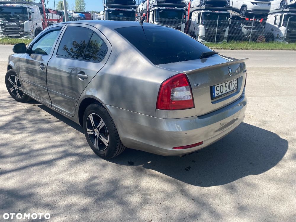 Skoda Octavia 1.4 TSI Elegance - 2