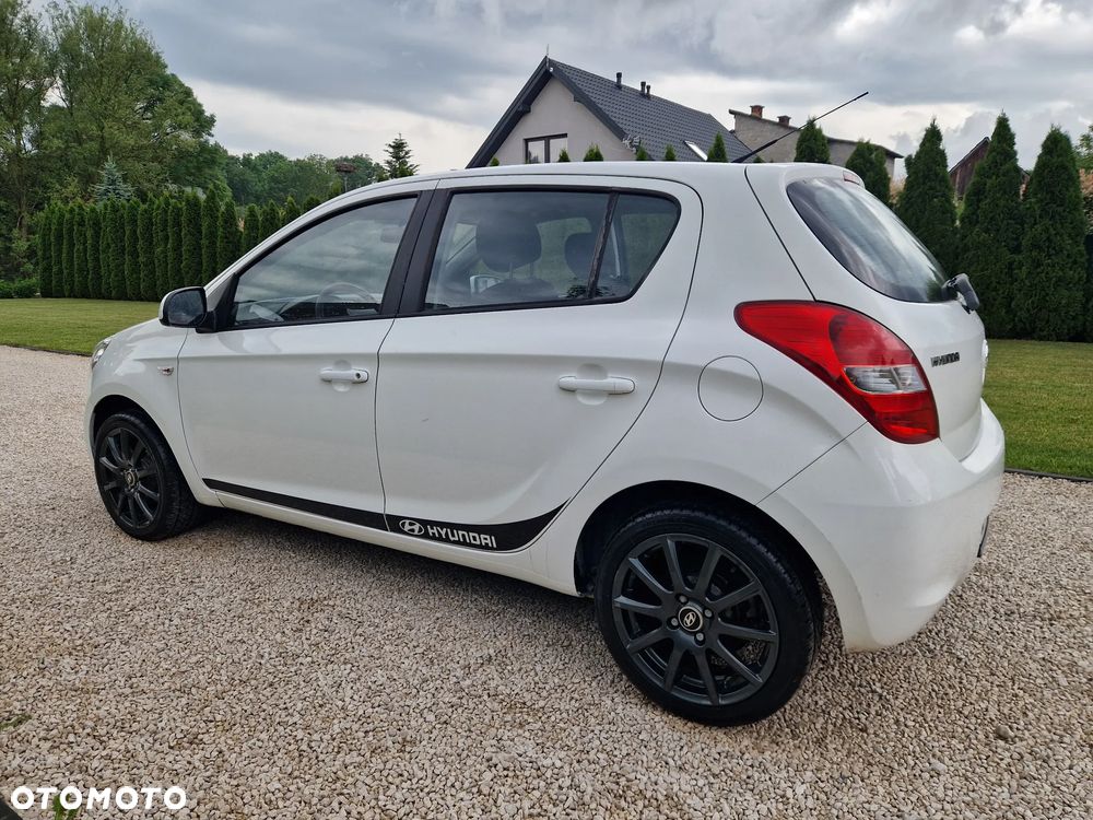 Hyundai i20 1.2 Edition Plus - 10
