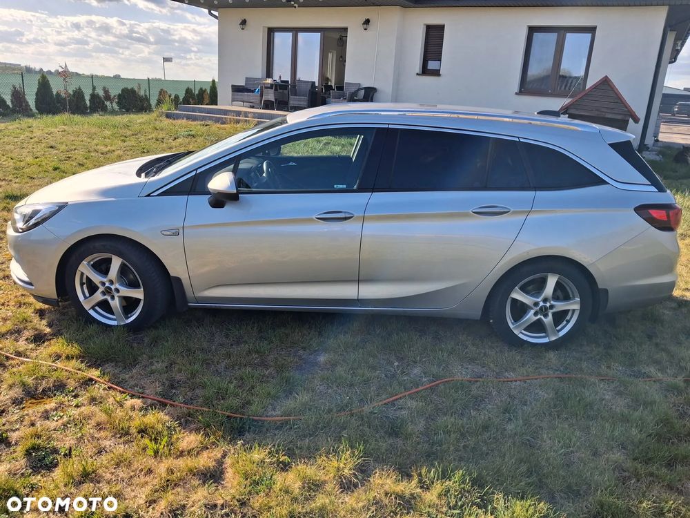 Opel Astra - 4