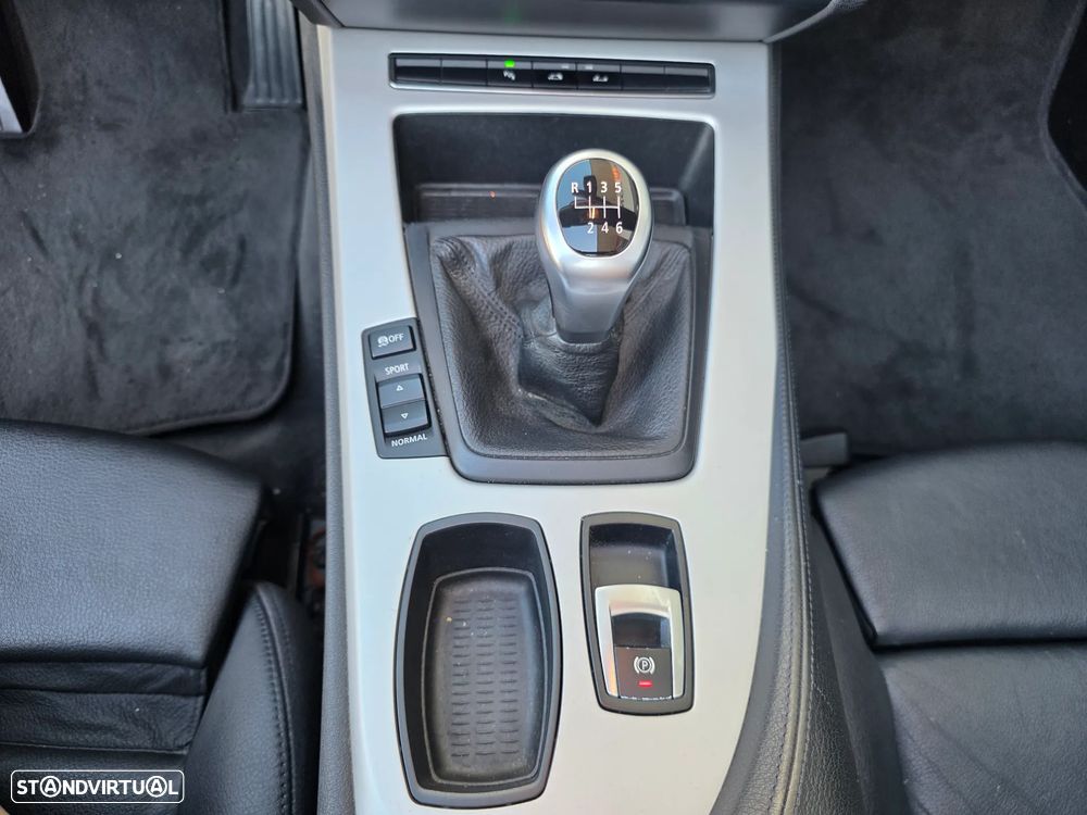 BMW Z4 sDrive23i - 21