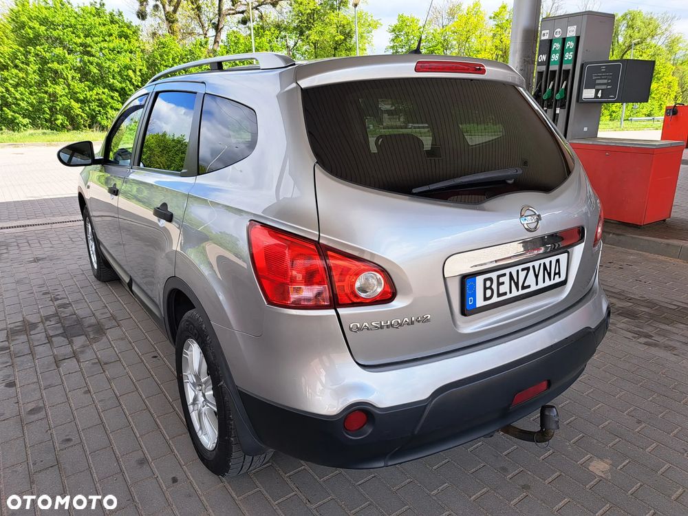 Nissan Qashqai+2 - 11