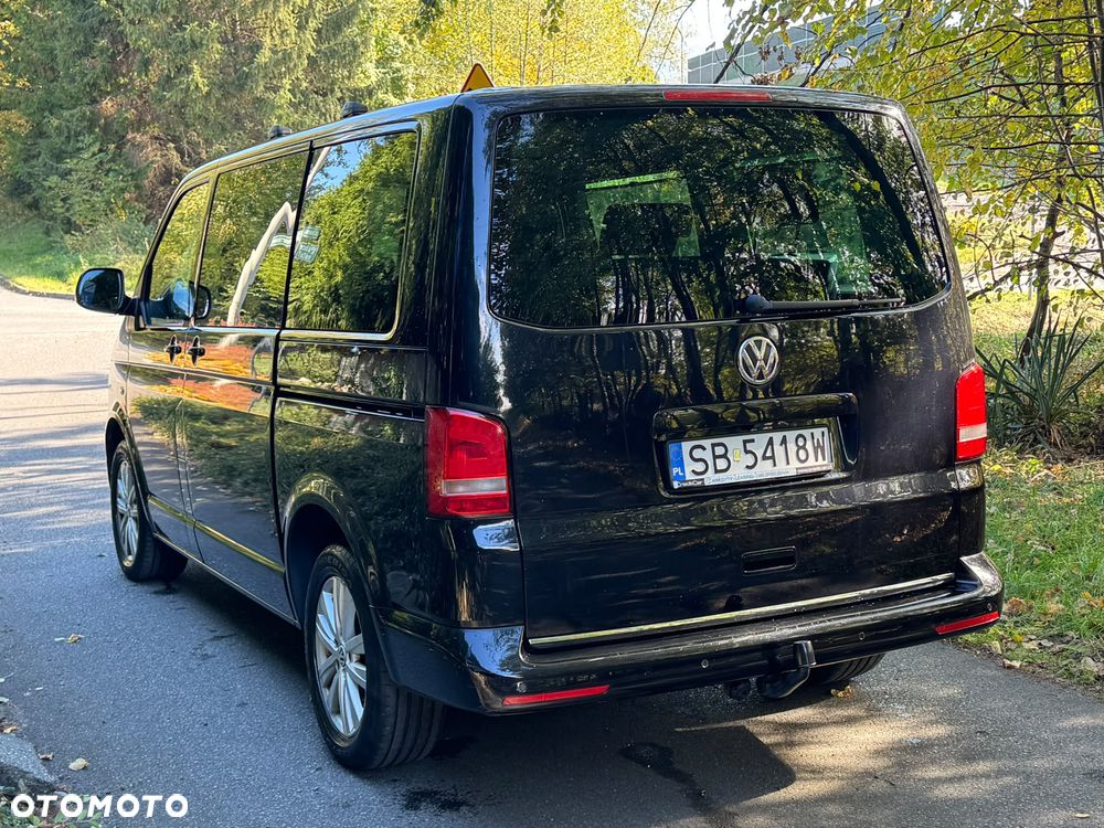 Volkswagen Multivan - 12
