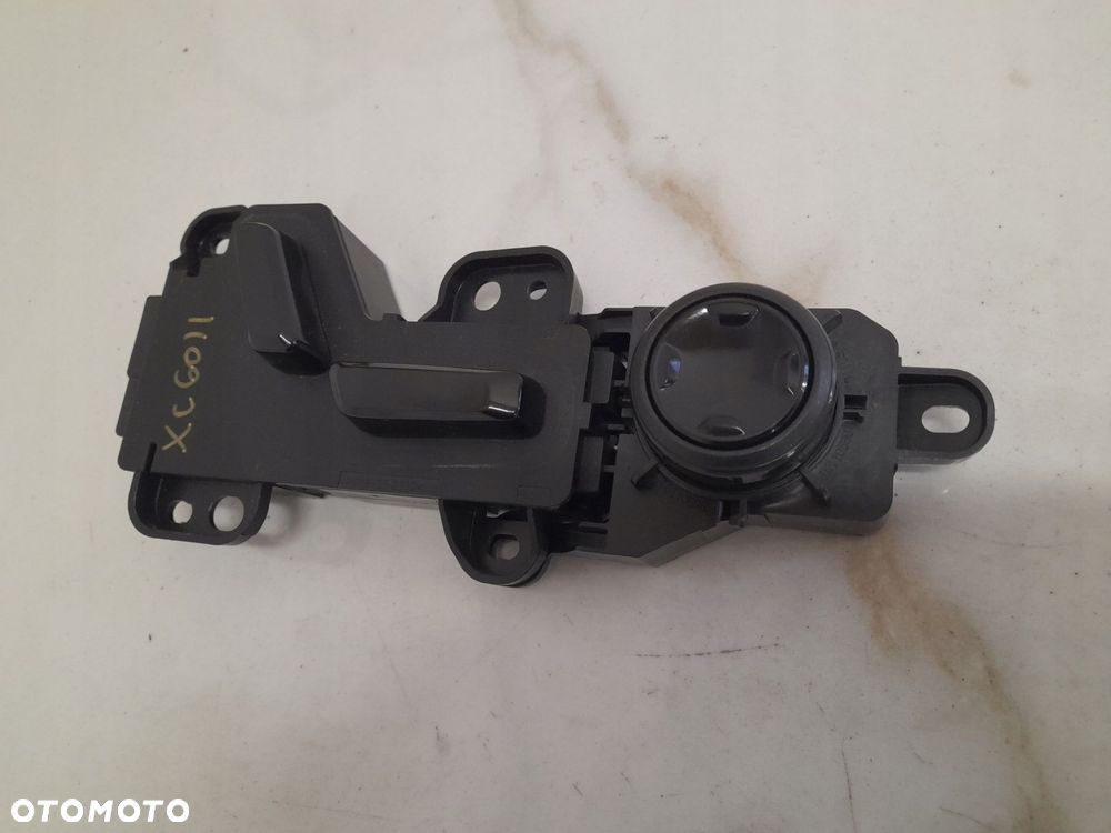 panel prawy fotela 30644668 volvo xc60 ii 2020r - 3