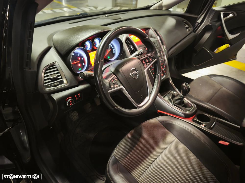 Opel Astra Sports Tourer 1.7 CDTi Cosmo - 12