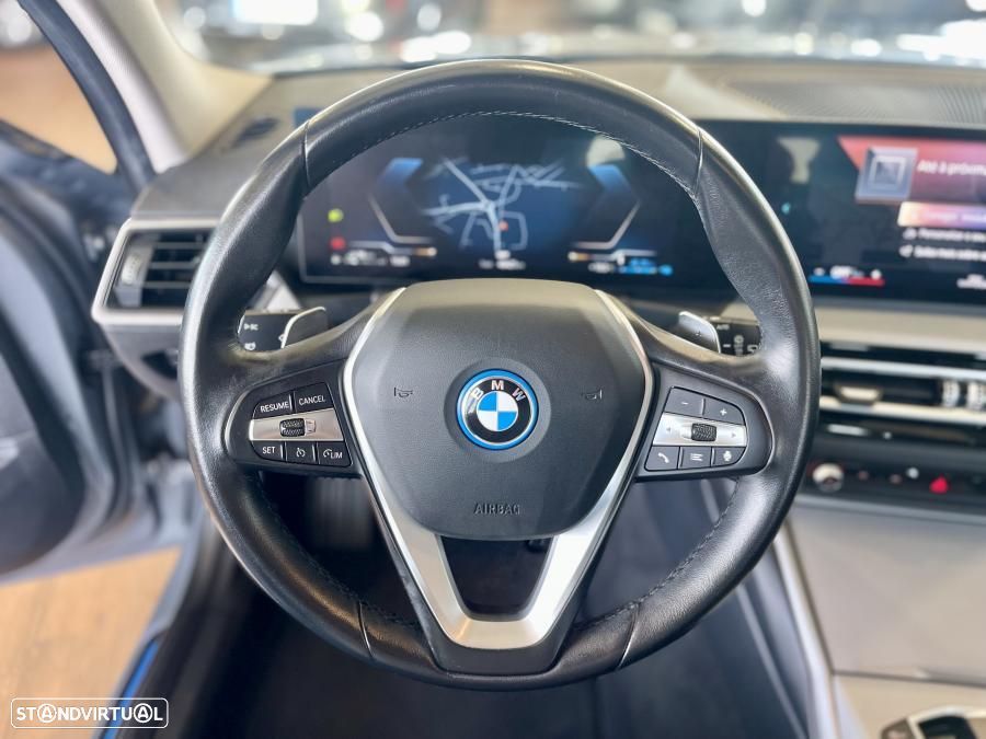 BMW 330 e Corporate Edition Auto - 16