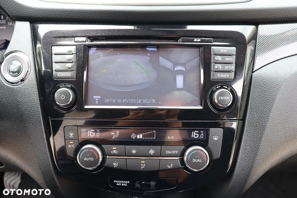 Nissan X-Trail 1.6 DCi N-Connecta - 25