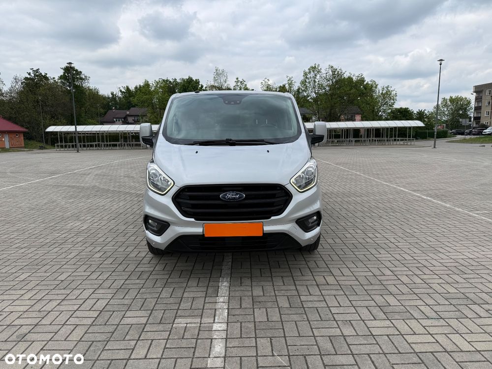 Ford Transit Custom - 8