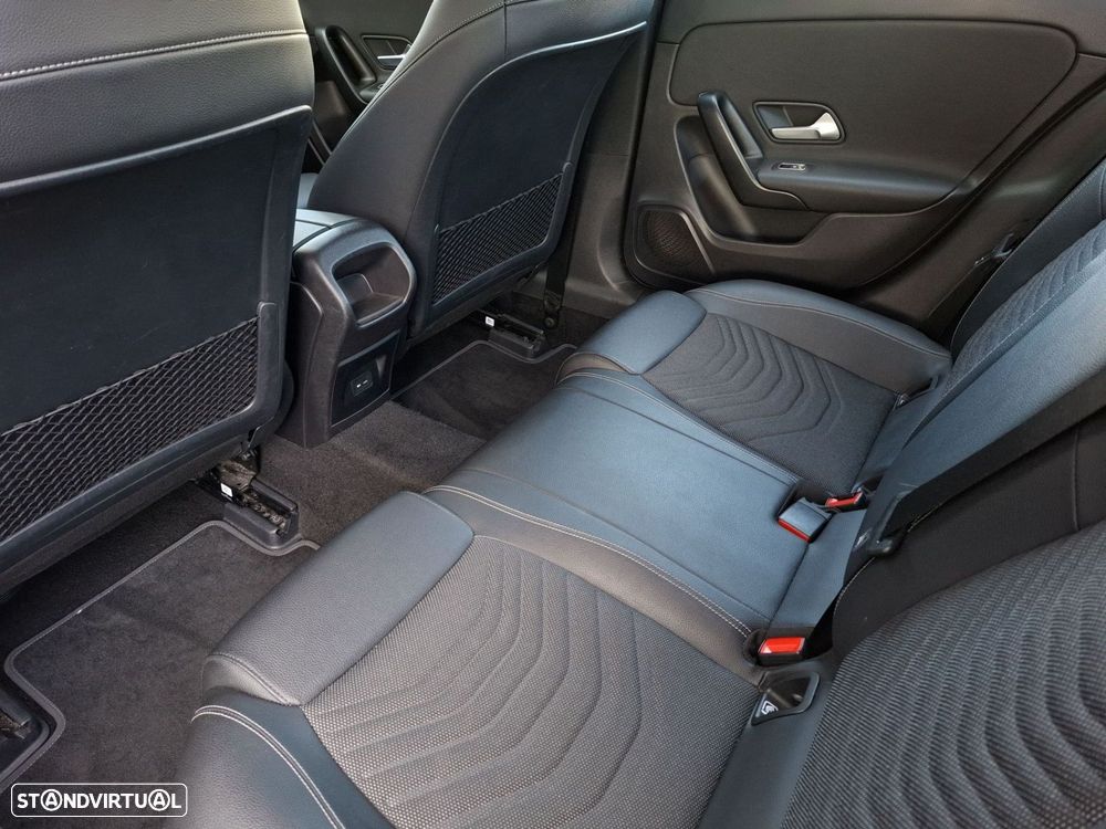 Mercedes-Benz A 180 d Style Plus Aut. - 28