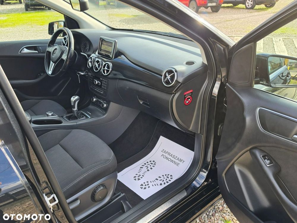 Mercedes-Benz Klasa B - 30