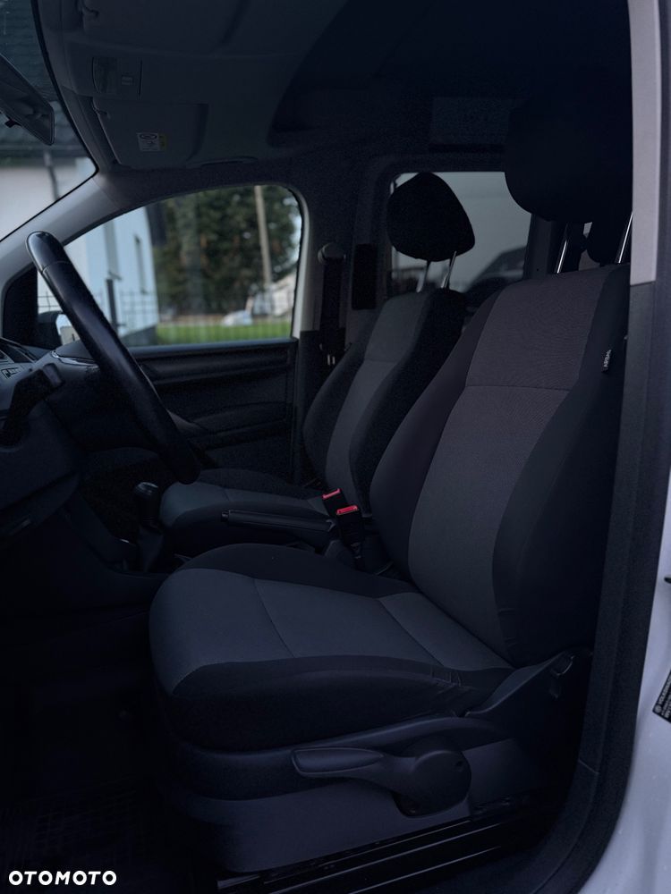Volkswagen Caddy 2.0 TDI Comfortline - 19