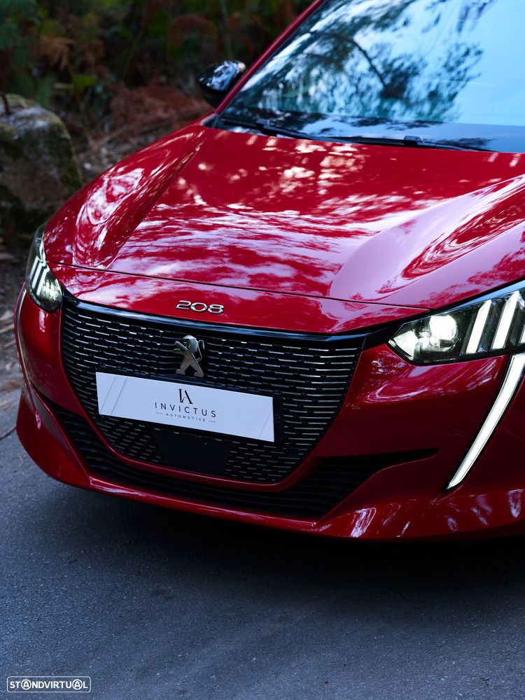 Peugeot 208 1.2 PureTech GT Line - 4