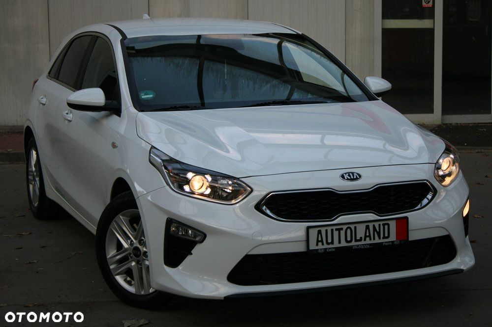 Kia Ceed - 37