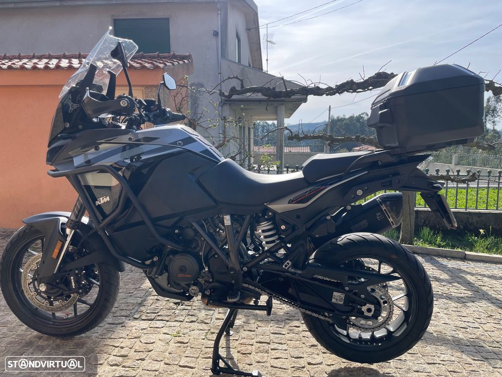 KTM 1290 Super Adventure S - 4