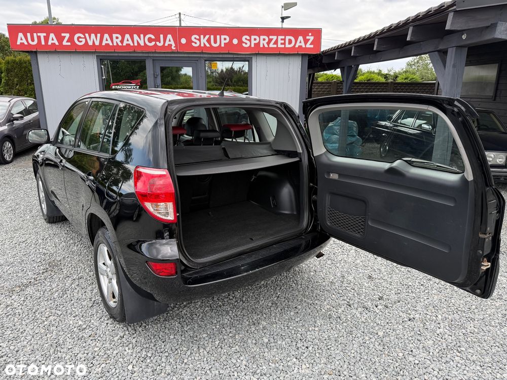 Toyota RAV4 2.2 D-4D 4x4 Team - 20