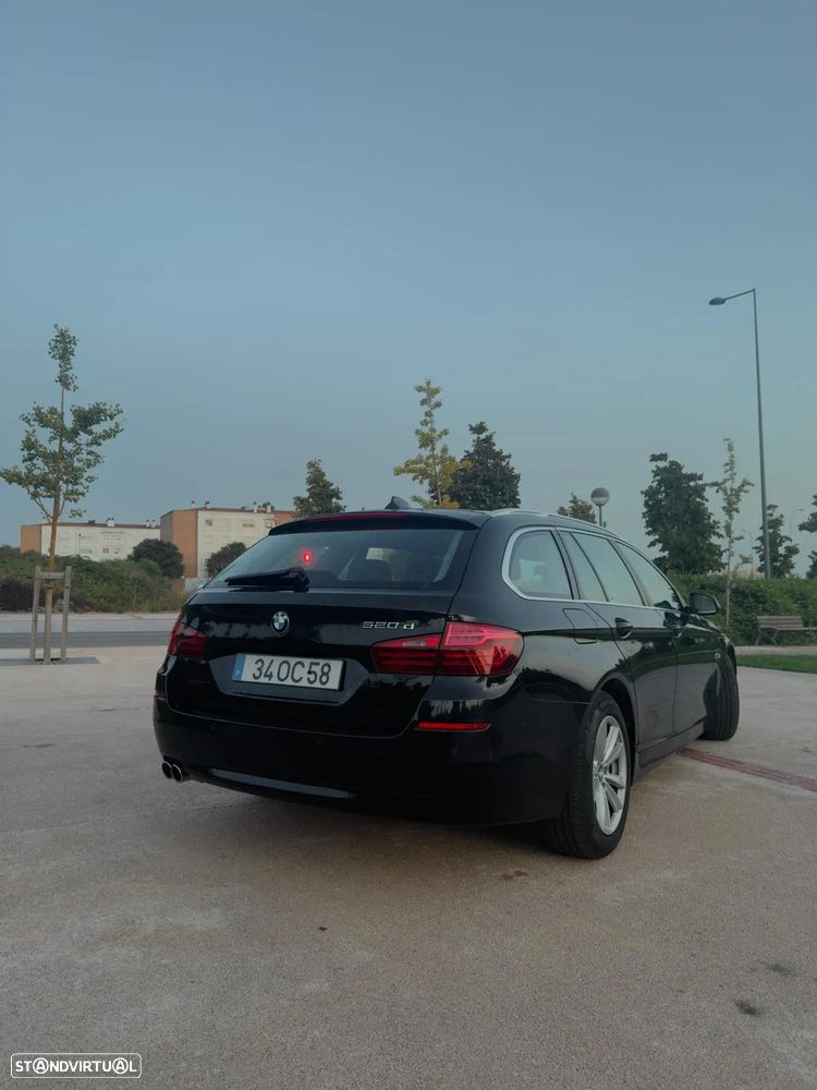 BMW 520 d Auto - 12