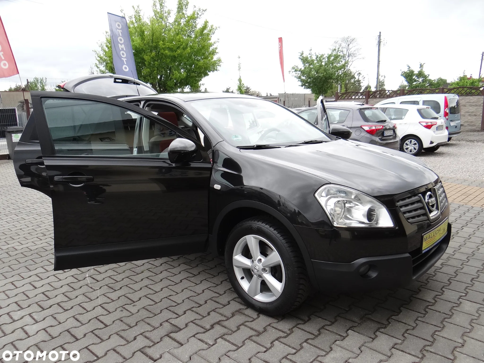 Nissan Qashqai 1.6 visia - 11