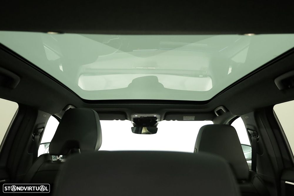 Renault Austral 1.2 E-Tech Iconic - 23