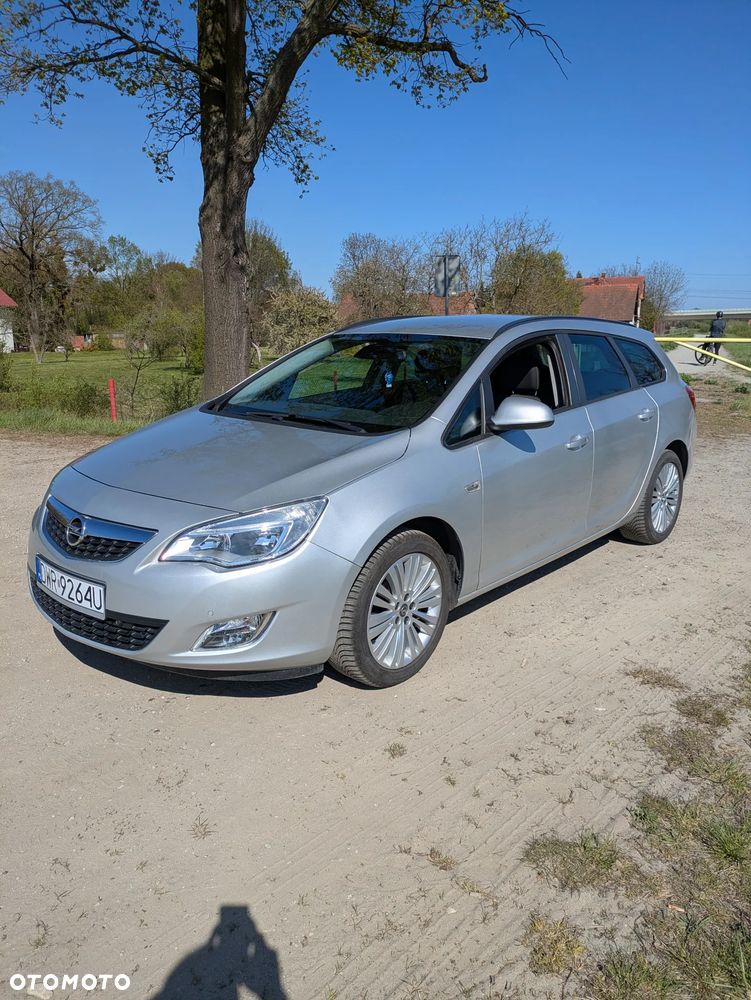 Opel Astra 1.4 Turbo - 2