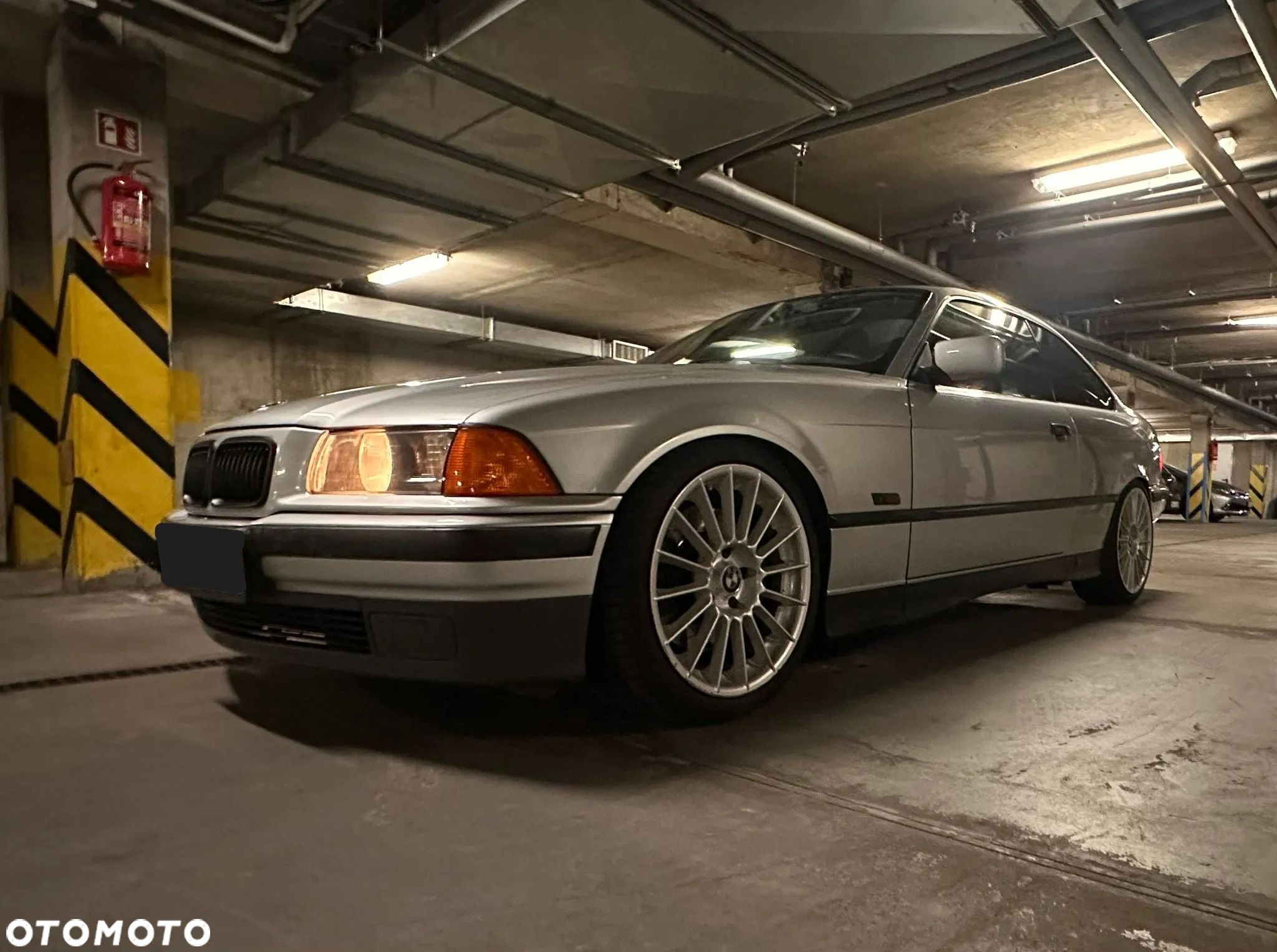 BMW Seria 3 - 1