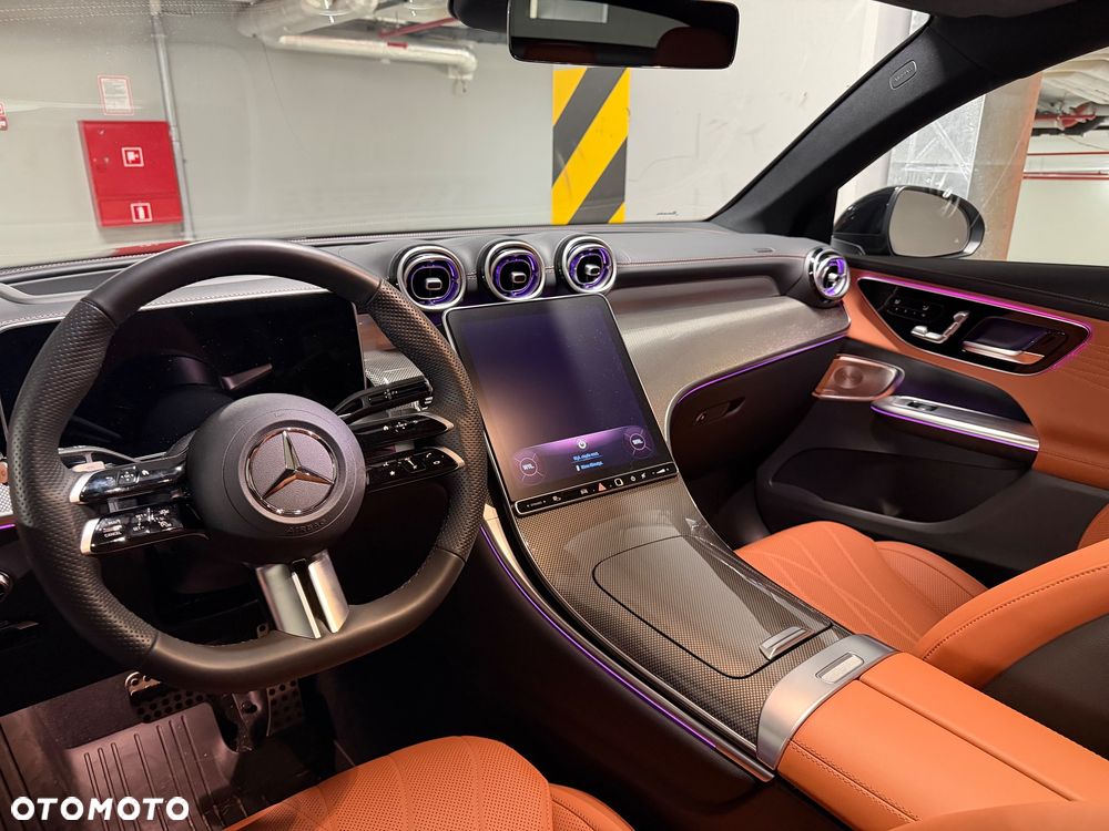 Mercedes-Benz GLC - 7