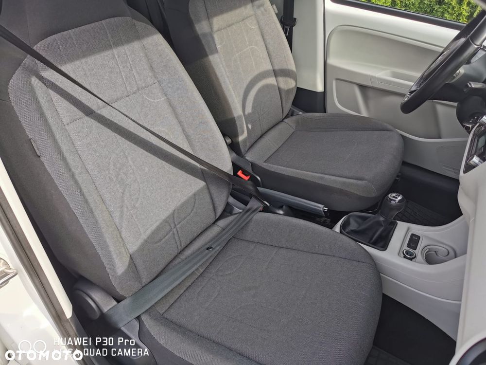 Volkswagen up! R-Line - 7