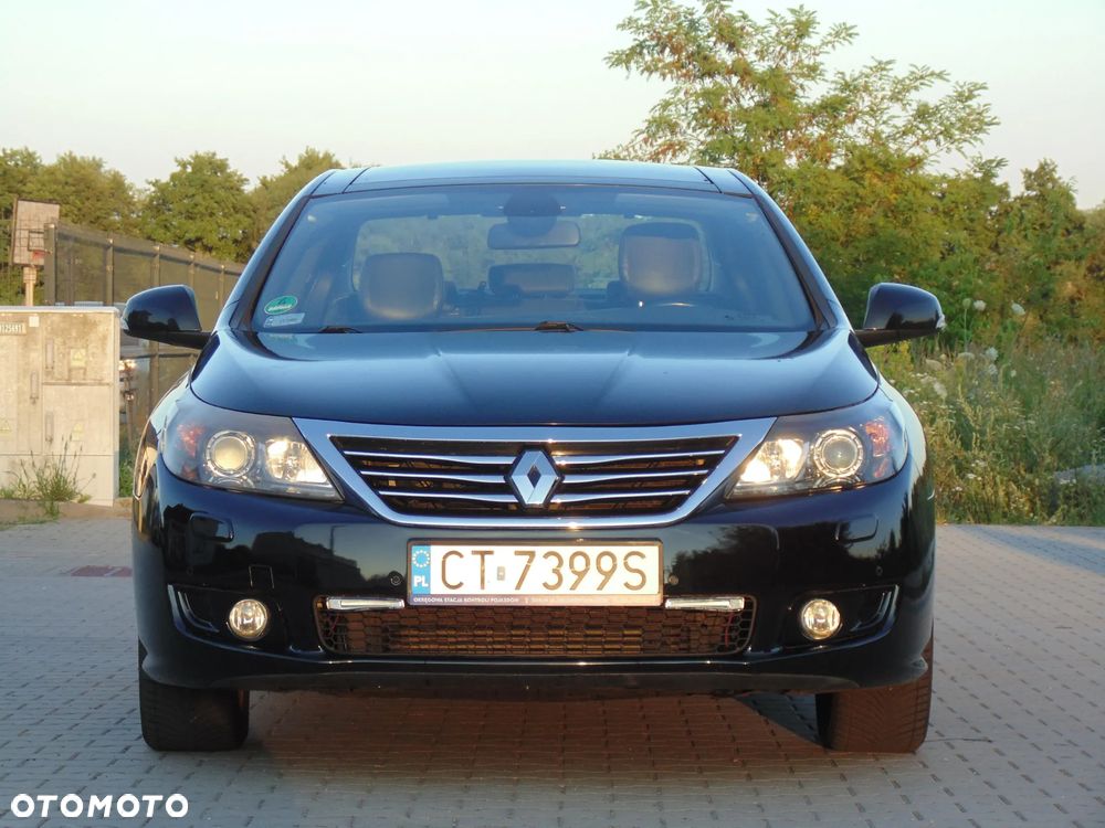 Renault Latitude 2.0 dCi Initiale - 10