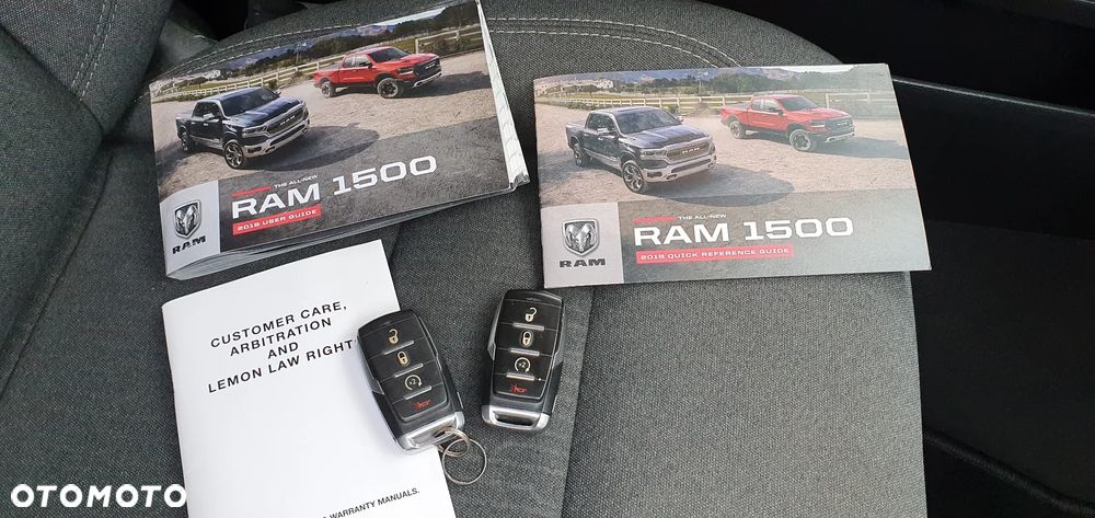 Dodge RAM 1500 5.7 4x4 - 35
