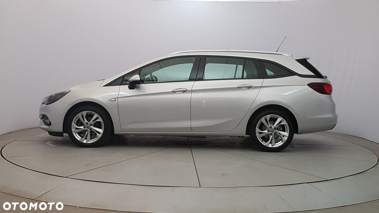 Opel Astra - 4