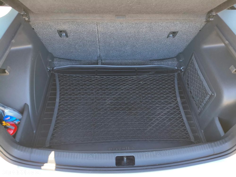 Skoda RAPID 1.2 TSI Elegance - 15