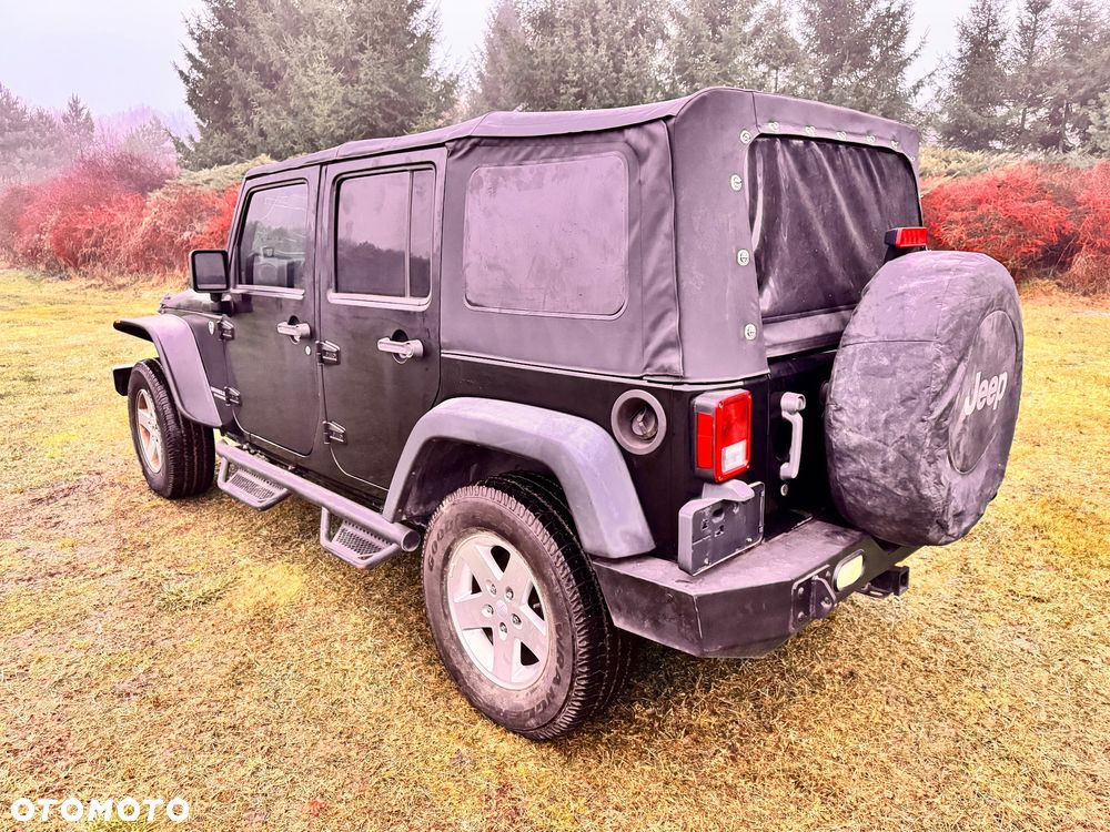 Jeep Wrangler Unlimited 3.6 Automatik Sahara - 6