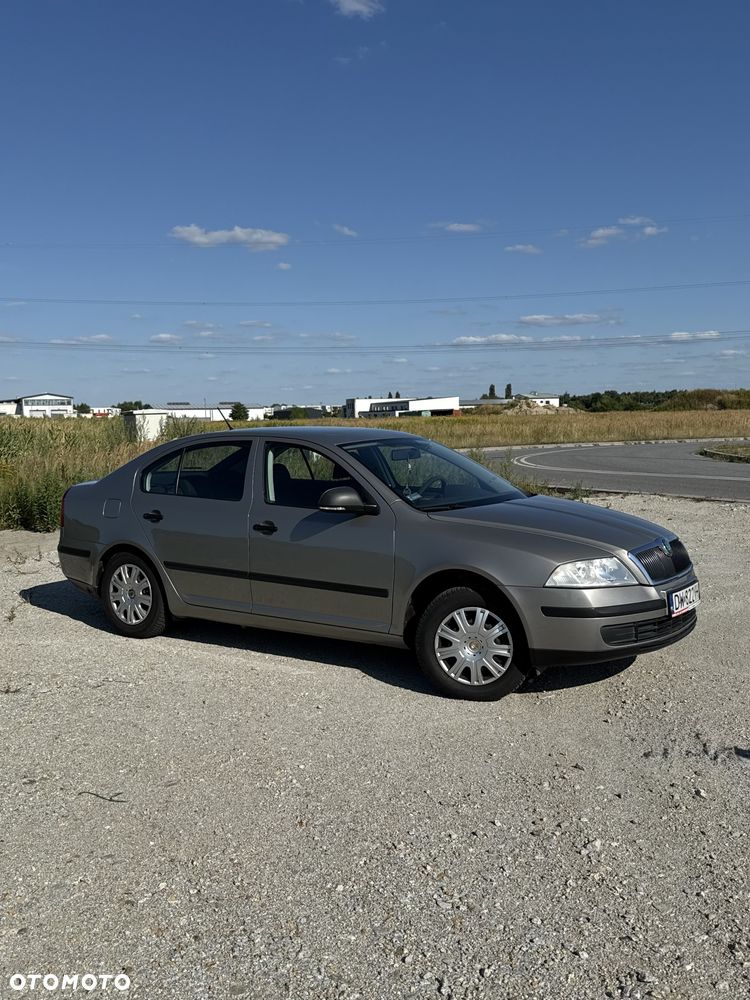 Skoda Octavia - 2