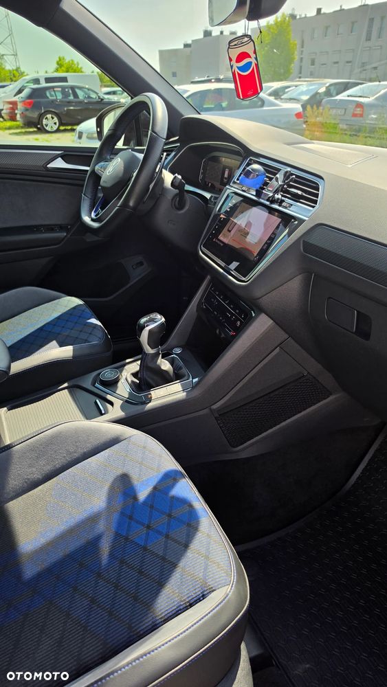 Volkswagen Tiguan - 26