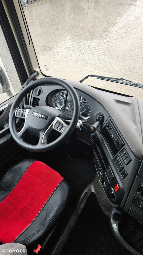 DAF XF - 4