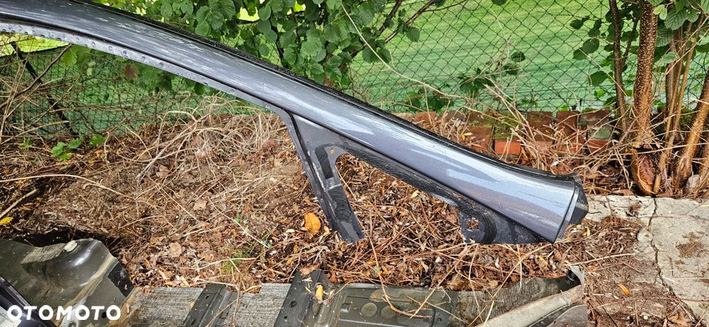 FORD FIESTA MK7 HB 3D 3 DRZWI Bok prawy Ćwiartka prawa Błotnik tył prawy Błotnik tylny prawy Próg Słupek szyby czołowej KOLOR S9 - 3