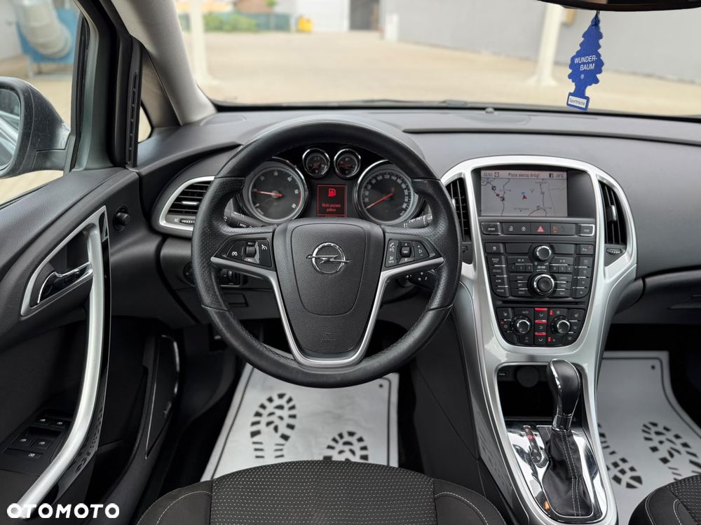 Opel Astra 2.0 CDTI DPF Automatik Cosmo - 16