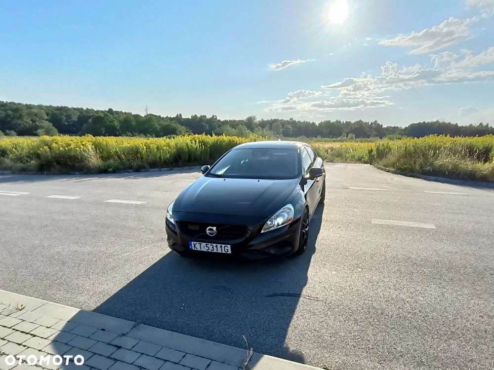 Volvo S60 T6 AWD R-Design - 8