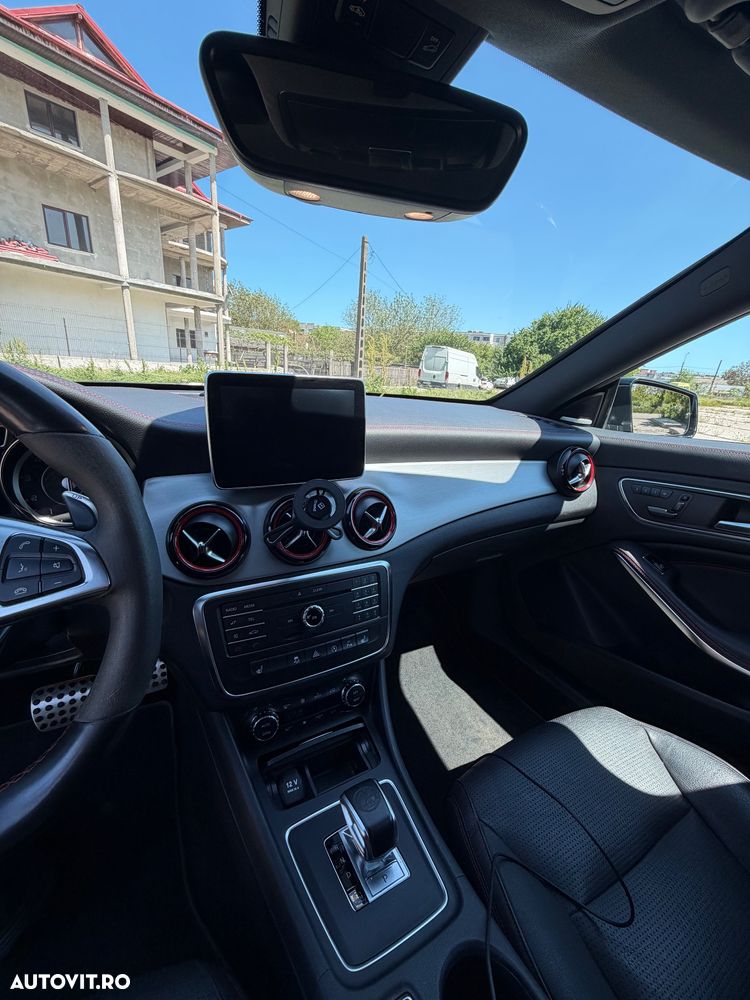 Mercedes-Benz CLA 45 AMG - 18