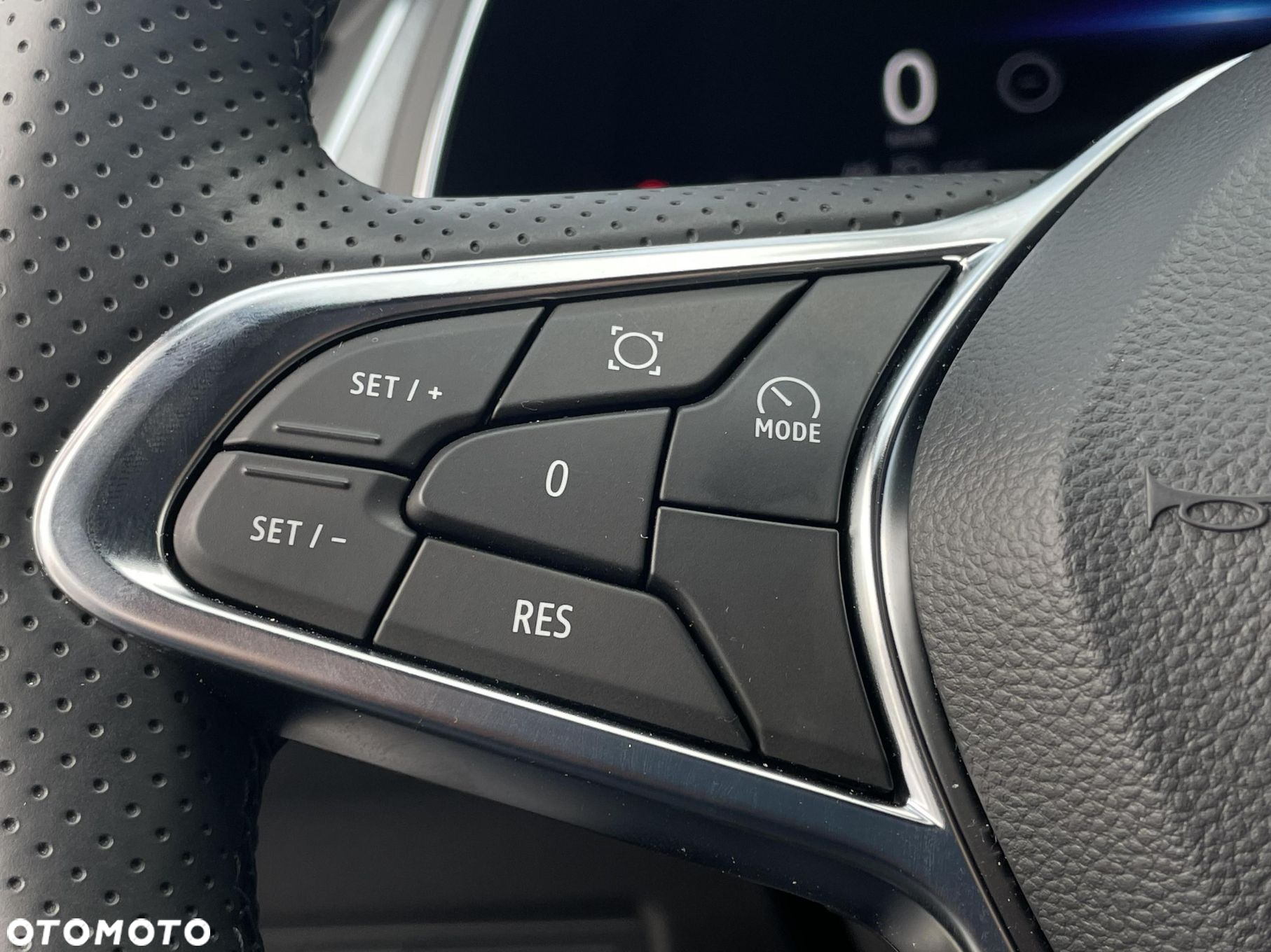 Renault Captur 1.0 TCe Techno - 26