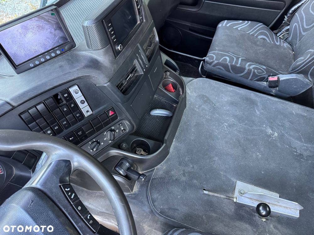 Iveco TRAKKER 400 EURO-6 8X4 BETONOMIESZARKA LIEBHERR 9 M3 - 11