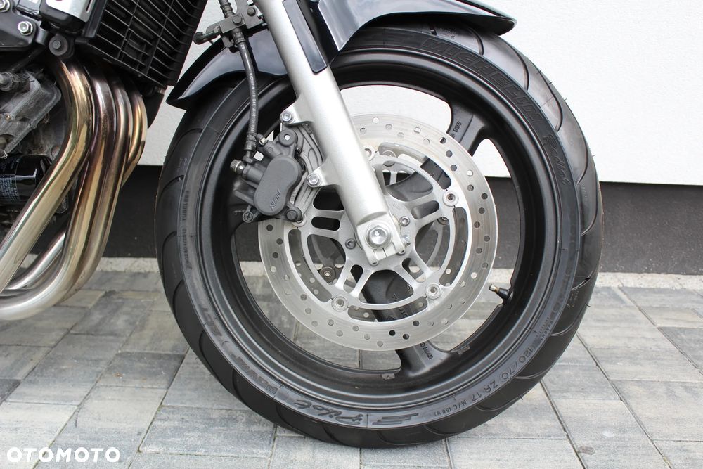 Honda CB - 20