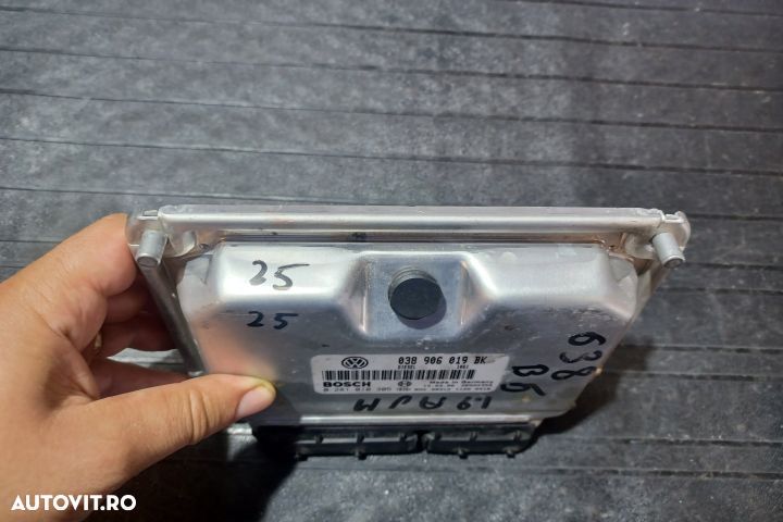 Calculator motor ECU 038906019BK 0281010305 - 1.9 AJM  038906019BK 02 - 4
