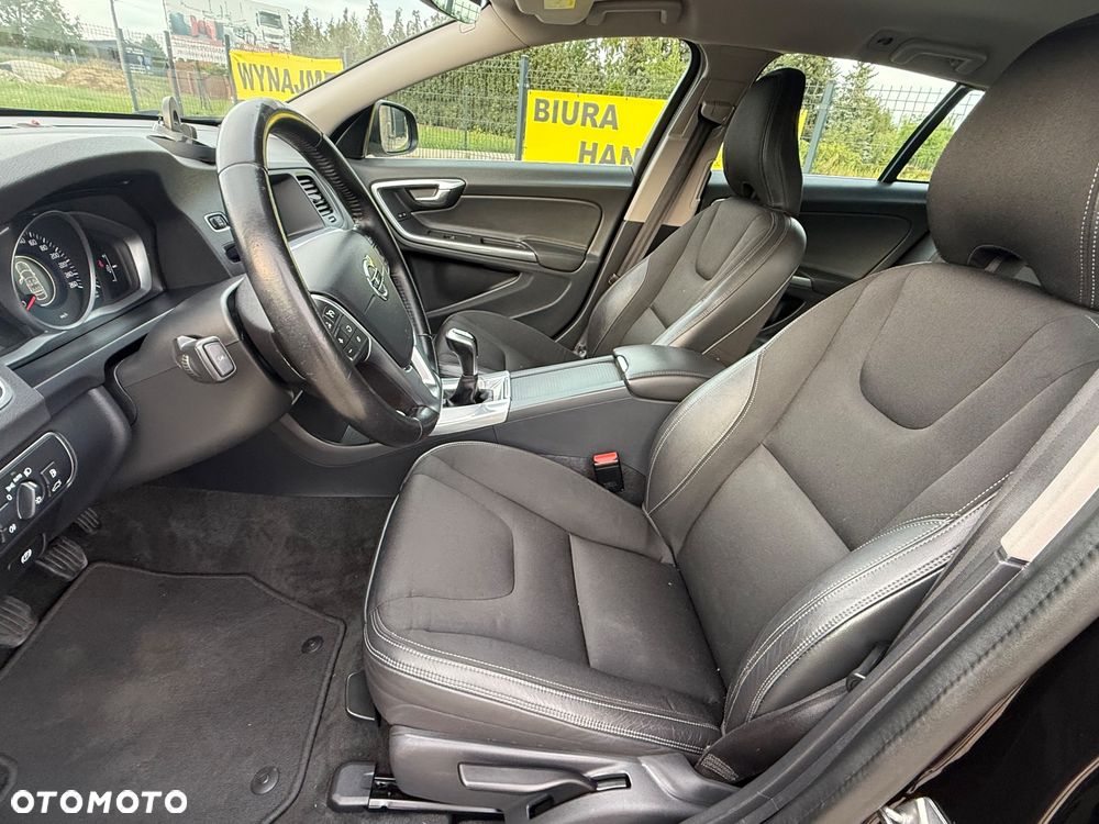 Volvo V60 - 21
