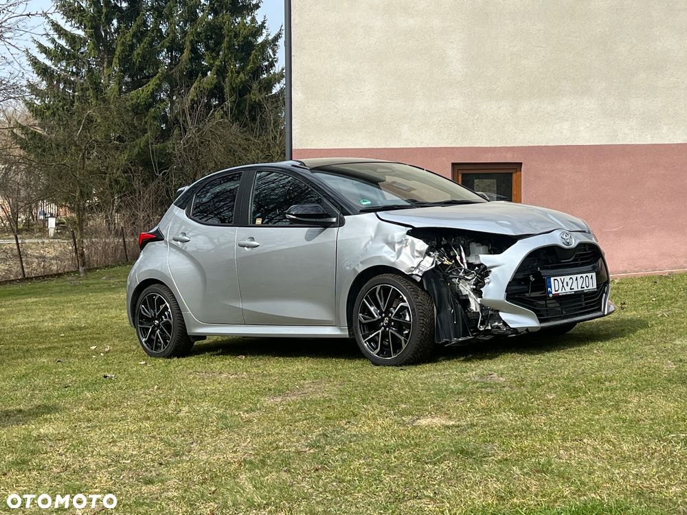 Toyota Yaris Hybrid 1.5 Premiere Edition - 3