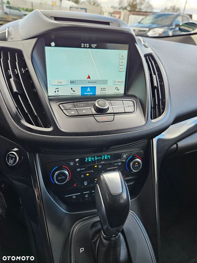 Ford Kuga 2.0 TDCi 4x4 Titanium - 24