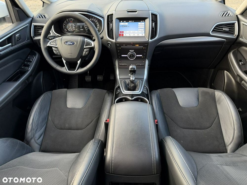 Ford S-Max 2.0 TDCi Titanium - 26