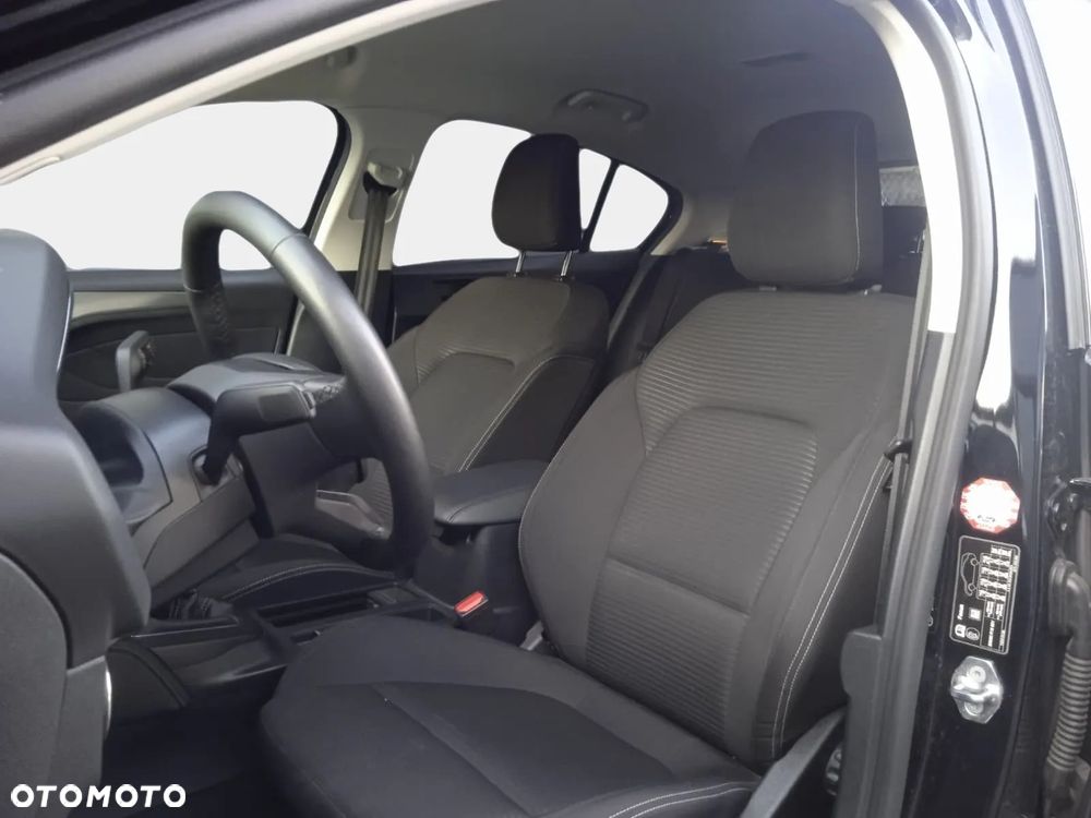 Ford Focus 1.0 EcoBoost Titanium X - 33