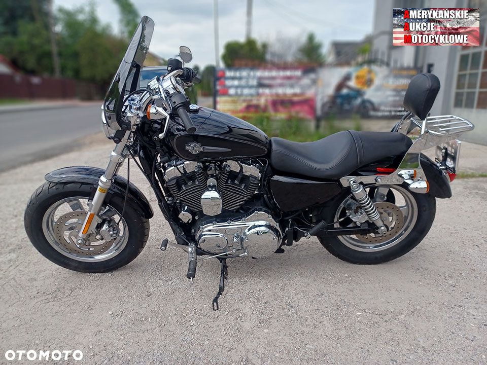 Harley-Davidson Sportster Custom 1200C - 7