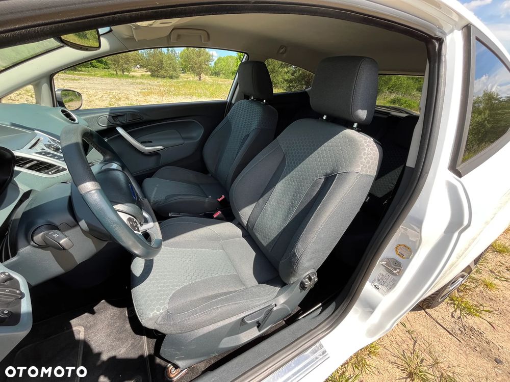 Ford Fiesta 1.4 Trend - 4