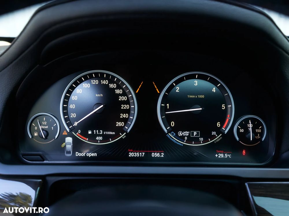 BMW Seria 7 730Ld BluePerformance Edition Exclusive - 27