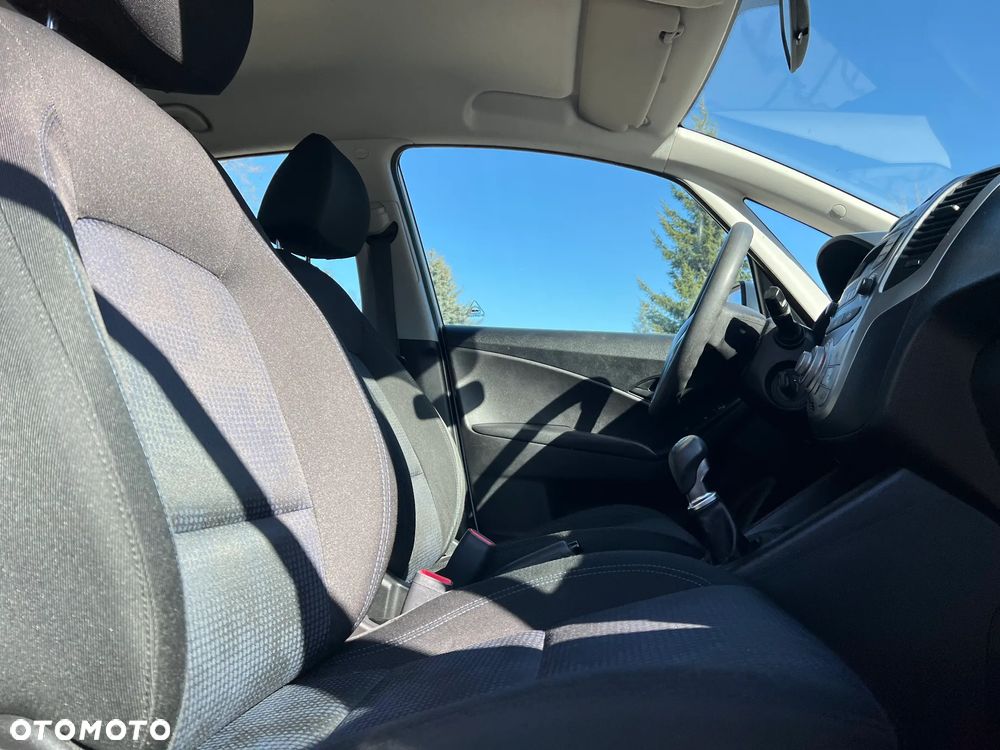 Hyundai ix20 1.6 CRDi Comfort - 16